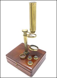 Unsigned case-mounted microscope with fine adjustment, English, c. 1845