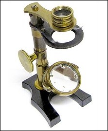 Unsigned English microscope with round base c. 1865