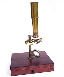  Thos Rubergall, 27 Coventry St., London type pocket microscope, c. 1820 
