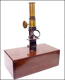 Case mounted microscope. Charles Chevalier, Ingenieur Optician Brevete, Paris, c.1845
