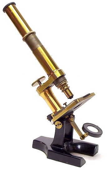 J. Grunow, New York, No. 676, c. 1880. A microscope from the laboratory of Thomas Edward Satterthwaite MD