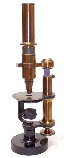 Kellner's nachfolger, FR. Belthle in Wetzlar, No. 945, c. 1866. Small model microscope
