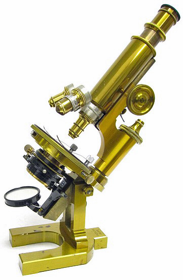 F. Koristka, Milano #6827. Large Continental Microscope c. 1900 (Microscopio Grande Modello IIa)
