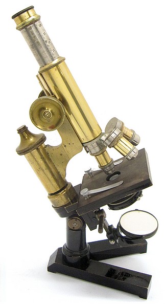 E. Leitz, Wetzlar, No. 66892. Large Travelling (portable) Microscope, c. 1902