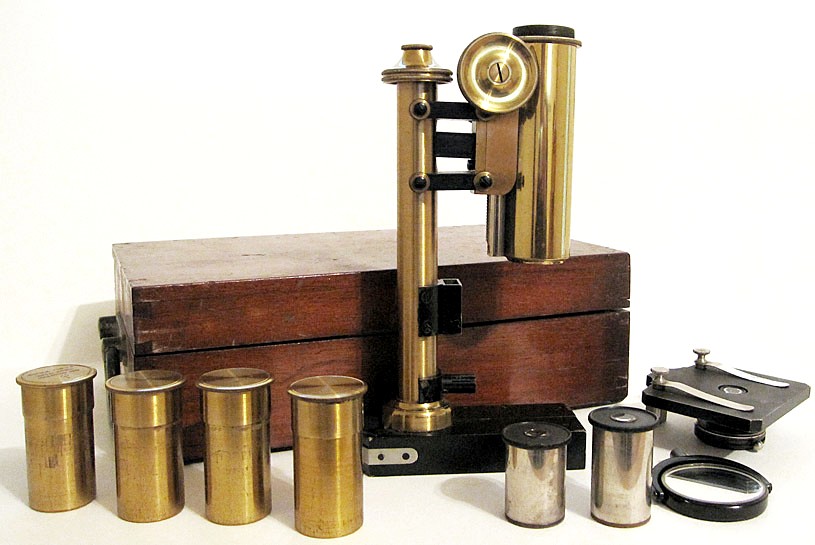 E. Leitz, New York and bears the serial # 53059. Leitz Travelling Microscope c. 1899