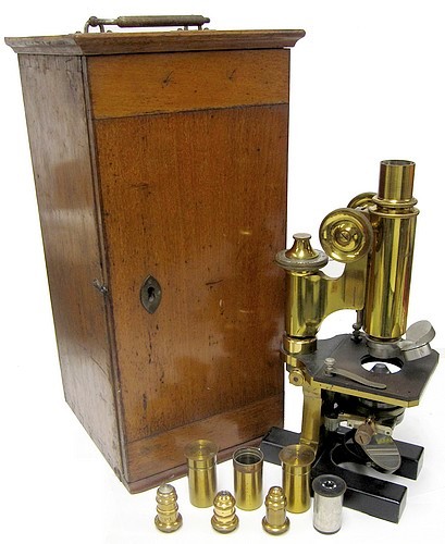 Paul Waechter, Berlin #12416. Large model No. 1b for bacteriological investigations. c. 1888. The microscope of Dr. Julius Townsend Rose MD (1869-1950). With case.