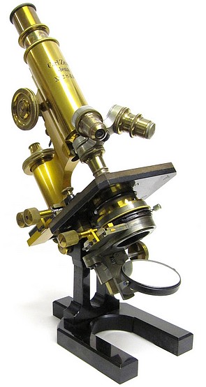 Carl Zeiss, Jena. No. 28495. The IVa continental model microscope. c. 1897