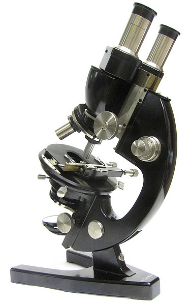 Carl Zeiss Jena, 221904. Model FZE. Large microscope with interchangeable tubes and centering slide condenser, c. 1929