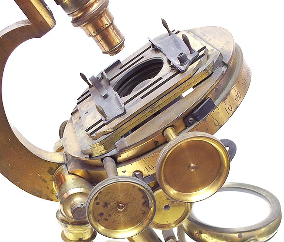 mechanical stage