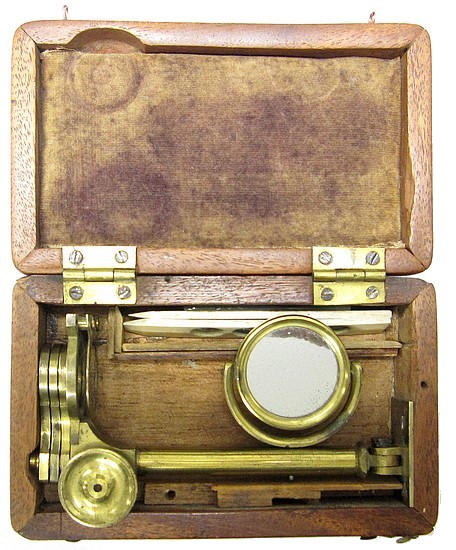 Case-mounted folding botanical microscope, c. 1830