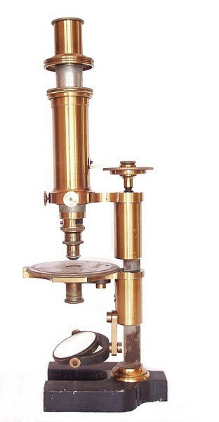 Petrological microscope: R.. Fuess Berlin #131. The Rosenbusch model c.1878 