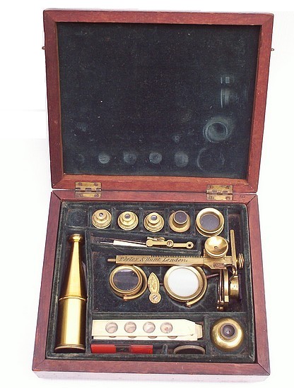 Porter & Hunt, London. Case-mounted microscope. c.1831