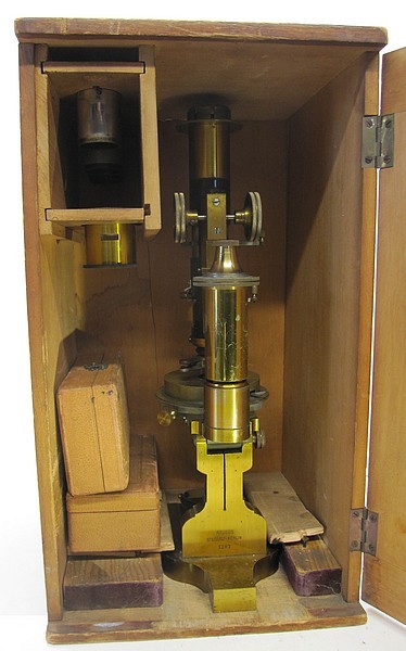 Fuess #1287 petrological microscope